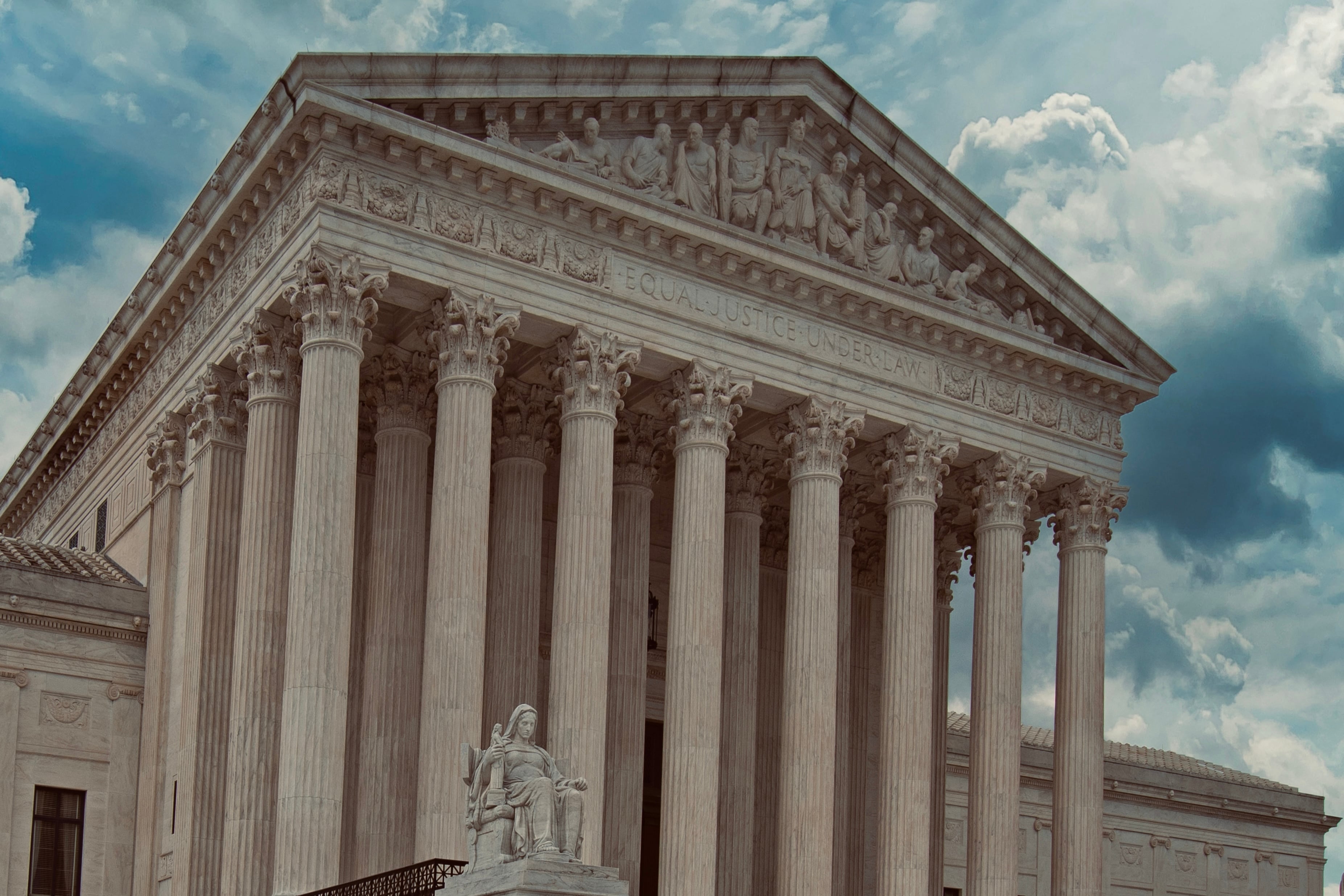 Post–Liberation Day tariff fight shifts to refunds, courts and Congress