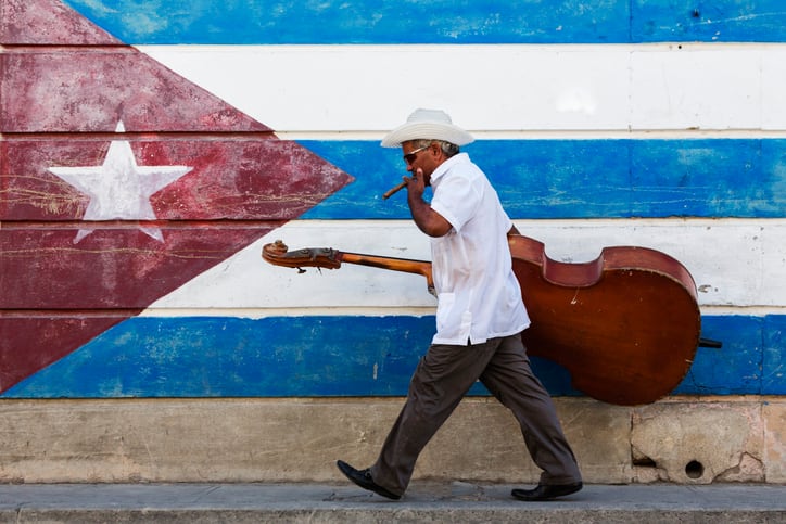 Cuba-flag-musician-PixelchromeInc.jpg