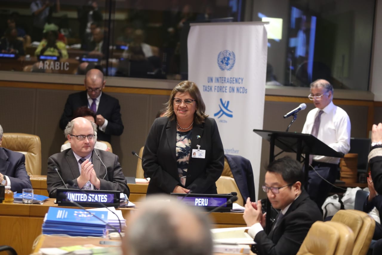 An 'outstanding contribution' to health: Peru wins United Nations award for nutrition label