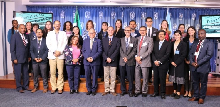 LATAM stakeholders draw up trans fat road map: 'Voluntary measures are not enough,' says PAHO