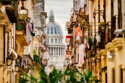 Havana's Capitol building seen from the city's historic quarter.  © GettyImages/ferrantraite
