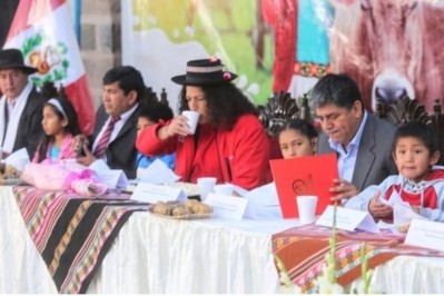 Peruvian Minister of Agriculture and Irrigation Fabiola Muñoz attended an event to celebrate World Milk Day; a breakfast with 200 children from various hostels in Huamanga.