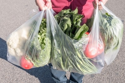 Peruvian supermarket chain offers biodegradable alternative to single-use plastic bags